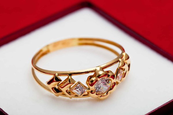 Comment porter une bague gitan en or ?